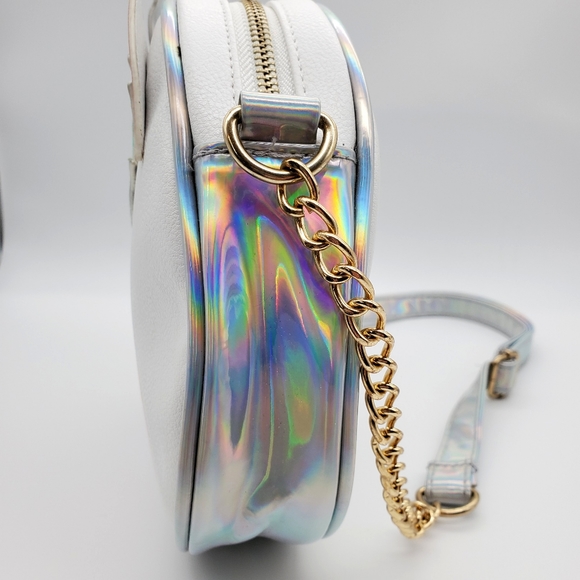 PURSE | Crossbody Canteen Unicorn White with Gold Chain - Picture 5 of 8